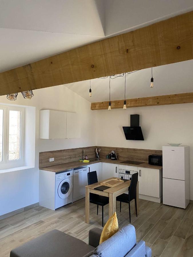 Bel Appartement Au Coeur Du Village De Sartene Ngoại thất bức ảnh